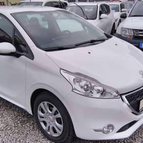 Fotka k inzerátu PEUGEOT 208 1,0VTi Active Plus ČR 27TKM / 18809385