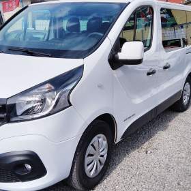 Fotka k inzerátu RENAULT Trafic 1,6DCi BUS 9- místný ČR / 18954051