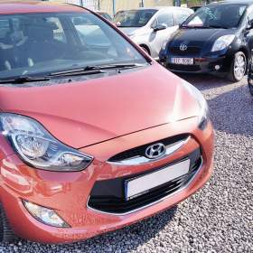 Fotka k inzerátu HYUNDAI iX20 1,4CVVT Trikolor ČR 1 majitel / 18973545