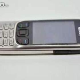 Fotka k inzerátu Nokia 6303  / 18995439