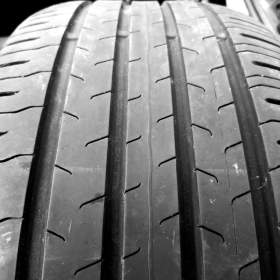 Fotka k inzerátu 1ks letní pneu 235/45 R18 Continental / 19053294