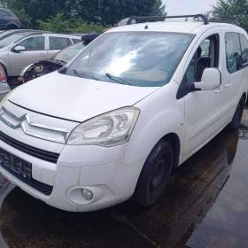 Fotka k inzerátu Citroen Berlingo 1.6 HDI 16V ( 9H01 ) 80kW r.2009 bílá / 19107472