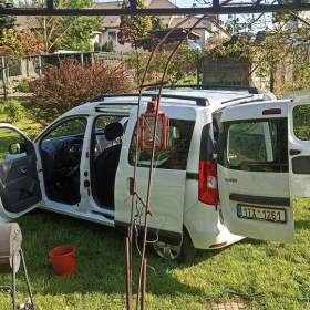 Fotka k inzerátu Dacia Dokker 1,3 Prodám Dacia dokker / 19107617