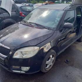 Fotka k inzerátu Škoda Roomster 1.4 ( BMS ) 59kW r.2006 černá  / 19110019