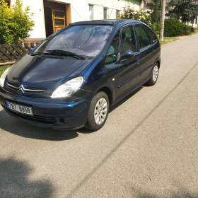 Fotka k inzerátu Citroen Xsara Picasso 1,8i 16V  / 19119057