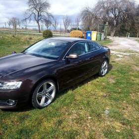 Fotka k inzerátu Audi A5 3,0 Audi A5 3.0 TDi Quattro / 19119113