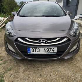 Fotka k inzerátu Hyundai i30 1,6 Hyundai I30 1,6 GDI 99kw / 19119832