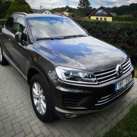 Fotka k inzerátu Volkswagen Touareg 3,0 Touareg V6 3,0 TDI, 193 kw / 19127395