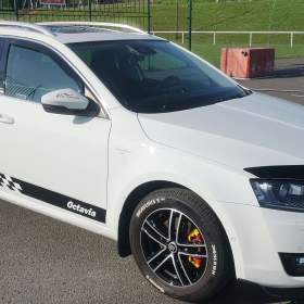 Fotka k inzerátu Škoda Octavia 3 kombi 1.4 Tsi G- TEC Sport Max Výbava  / 19145875