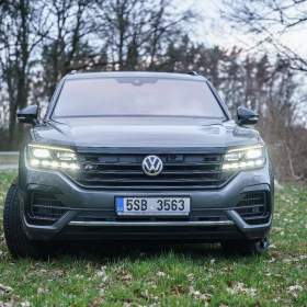 Fotka k inzerátu Volkswagen Touareg 4,0 R- Line V8 4,0 TDI Full výbava / 19163422