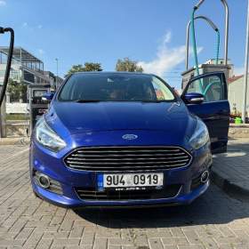 Fotka k inzerátu Ford S- MAX 2,0 Titanium TDCi 132kW PowerShift 4x4 S- MAX / 19169515