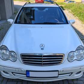 Fotka k inzerátu Mercedes- Benz Třídy C 2,2 MERCEDES BENZ C220 CDI / 19176939