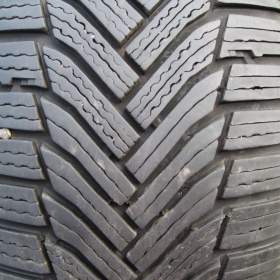 Fotka k inzerátu PRODÁM ZIMNÍ PNEU 215/60 R16 MICHELIN ALPIN 6 99H 2x / 19236856