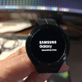 Fotka k inzerátu Hodinky Samsung Galaxy Watch 4 / 19250743