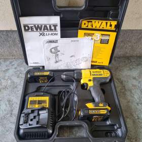 Fotka k inzerátu Aku vrtačka DeWalt DCD733C2 / 19258693