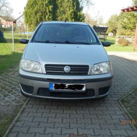 Fotka k inzerátu Prodám FIAT PUNTO 1.2 44KW Rok 2005 najeto:  150 000km. / 19265145