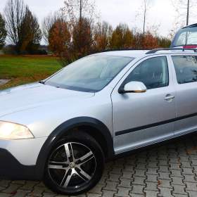 Fotka k inzerátu Š. Octavia II SCOUT 4x4 2.0 TDI 103 kW, Digi klima, 2008, Serviska, ČR / 19269850