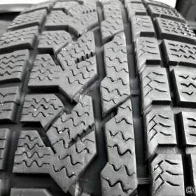 Sada nebo 2ks zimních M+S SUV pneu 215/60 R17 Kumho / 19303088