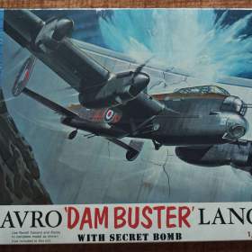 Model letadla AVRO LANCASTER / 19353925