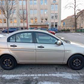 Hyundai Accent,1.4i(benzín), r. 2007 / 19387131