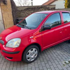 Toyota Yaris 1.0 VVT- i, nová STK  / 19396164