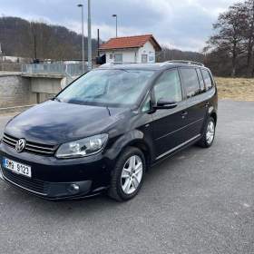 Volkswagen Touran 2,0 tdi DSG / 19396237