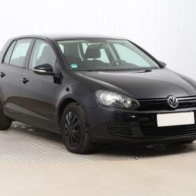 Fotka k inzerátu Volkswagen Golf 1.6 TDI / 18762759