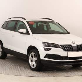 Fotka k inzerátu Škoda Karoq 1.6 TDI / 18764810