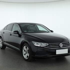 Fotka k inzerátu Volkswagen Passat 2.0 TSI / 18827983