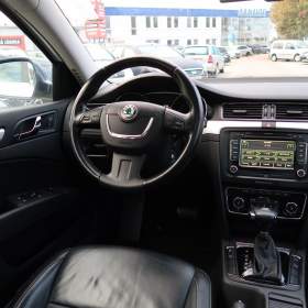 Fotka k inzerátu Škoda Superb 2.0 TDI / 18828699