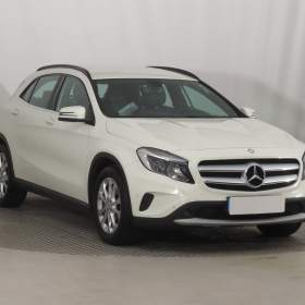 Fotka k inzerátu Mercedes- Benz GLA GLA 200 CDI / 18852122