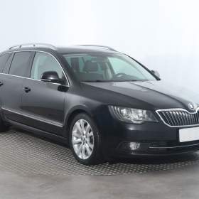 Fotka k inzerátu Škoda Superb 2.0 TDI / 18857504