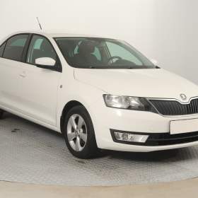 Fotka k inzerátu Škoda Rapid 1.2 TSI / 18864868