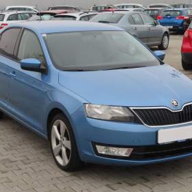 Fotka k inzerátu Škoda Rapid 1.2 TSI / 18873463