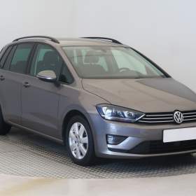 Fotka k inzerátu Volkswagen Golf Sportsvan 1.6 TDI / 18875527