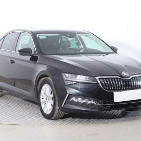 Fotka k inzerátu Škoda Superb iV 1.4 TSI PHEV / 18884100