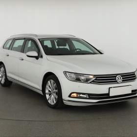 Fotka k inzerátu Volkswagen Passat 2.0 TDI / 18900295