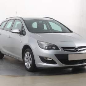 Fotka k inzerátu Opel Astra 1.6 CDTI / 18902532