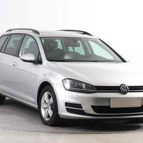 Fotka k inzerátu Volkswagen Golf 1.6 TDI / 18933876