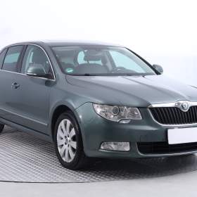 Fotka k inzerátu Škoda Superb 2.0 TDI / 18938866