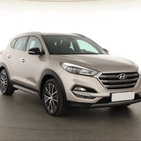 Fotka k inzerátu Hyundai Tucson 2.0 CRDi / 18946738