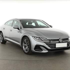 Fotka k inzerátu Volkswagen Arteon 2.0 TSI 4Motion / 18954620