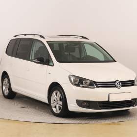 Fotka k inzerátu Volkswagen Touran 1.6 TDI / 18958641