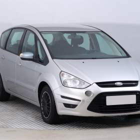 Fotka k inzerátu Ford S- MAX 2.0 TDCi / 18964572