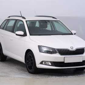 Fotka k inzerátu Škoda Fabia 1.0 TSI / 18995101