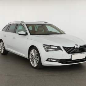 Fotka k inzerátu Škoda Superb 2.0 TSI / 19005150