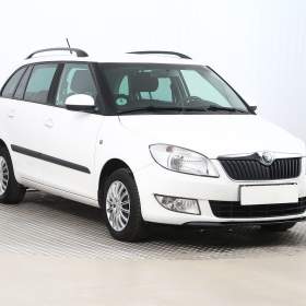 Fotka k inzerátu Škoda Fabia 1.6 TDI / 19005156