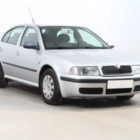 Fotka k inzerátu Škoda Octavia 1.6 / 19005191