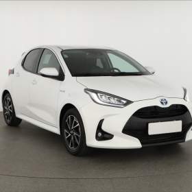 Fotka k inzerátu Toyota Yaris 1.5 VVT- i Hybrid / 19007474