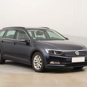 Fotka k inzerátu Volkswagen Passat 2.0 TDI / 19013384